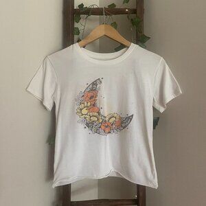 Floral Moon Graphic Tee – Boho Cotton T-Shirt